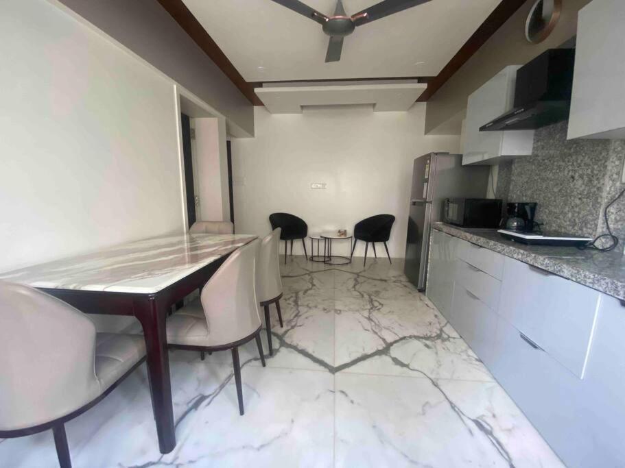 Ferienwohnung Bandra'S Prime Luxurious 2 Bhk Mumbai Exterior foto